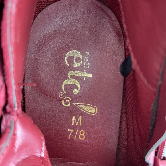 Red booties - Picture 4 of 4